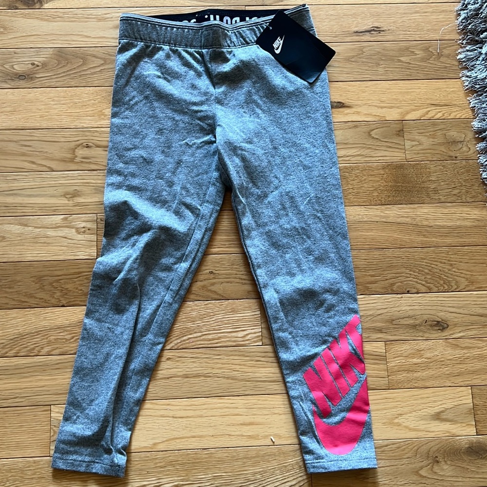 Girl Nike grey leggings size 6x